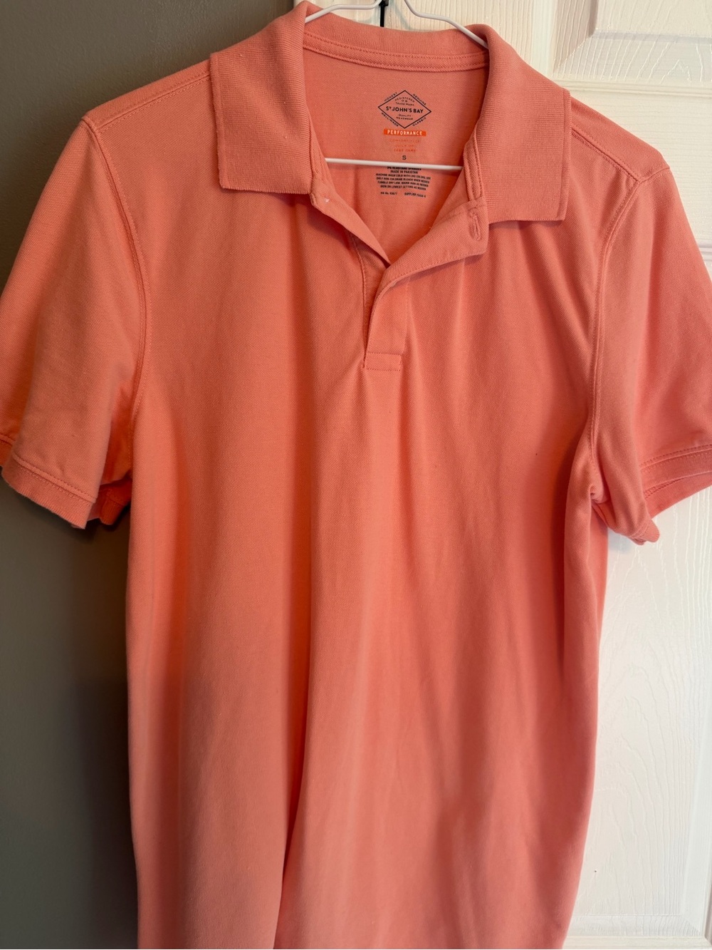 St. John's Bay Coral Pink Polo Shirt for Men Small